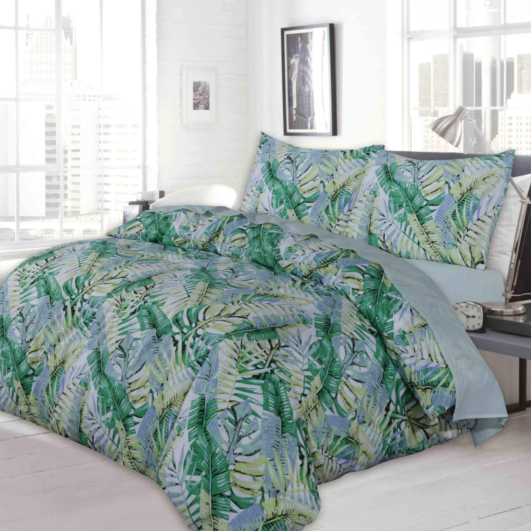 Sedum Leaf Comforter with Pillow Covers